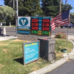 Valero - Patriotically get air and water at a highly likely spot to be hit from vehicles both leaving and entering. Good job, Valeroâ„¢!