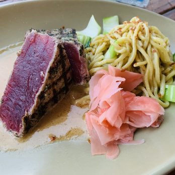 Hula Grill Kaanapali - Seared ahi - New American Near Me - Lahaina, Hawaii Hula Grill Kaanapali - Seared ahi - New American Near Me - Lahaina, Hawaii