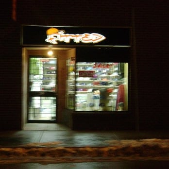 Fitted - Sports Wear Near Me - Ottawa, Ontario Fitted - Sports Wear Near Me - Ottawa, Ontario