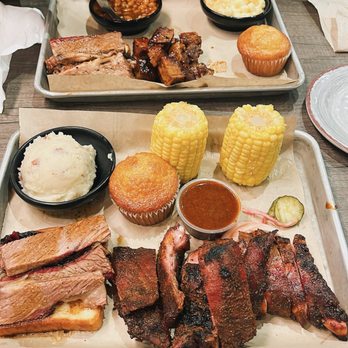 Famous Dave's Bar-B-Que - Barbeque Near Me - Las Vegas, Nevada Famous Dave's Bar-B-Que - Barbeque Near Me - Las Vegas, Nevada