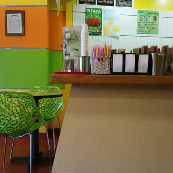 Da Juice Bar - Free cucumber water don't mind if I do. - Juice Bars & Smoothies Near Me - Glendale, California Da Juice Bar - Free cucumber water don't mind if I do. - Juice Bars & Smoothies Near Me - Glendale, California