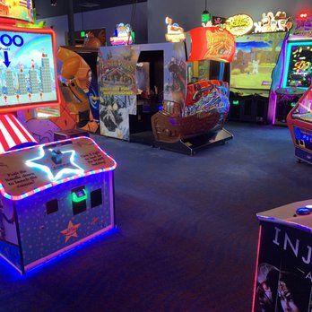 Big Al’s - Empty arcade area - Bowling Near Me - Milpitas, California