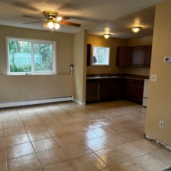 Kayees Cleaning Services - Kitchen after - Home Cleaning Near Me