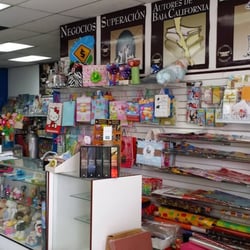 Libro Club - Sección de papelería