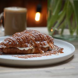 Stuffed croissant