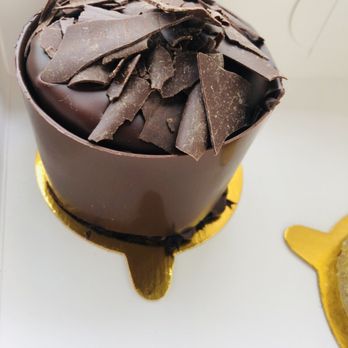 Zov's - Chocolate cake--the shell of this cake is OUT-OF-THIS-WORLD! - Mediterranean Near Me - Tustin, California Zov's - Chocolate cake--the shell of this cake is OUT-OF-THIS-WORLD! - Mediterranean Near Me - Tustin, California