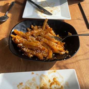 Desi Pakwan - Honey chilli potatoes - Indian Near Me - Vaughan, Ontario Desi Pakwan - Honey chilli potatoes - Indian Near Me - Vaughan, Ontario