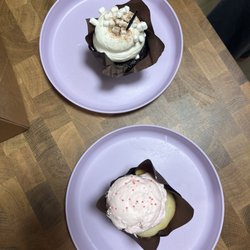 Dolce Vita Desserts - White Raz Cupcake Hot cocoa cupcake