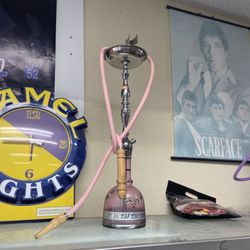 Smoke King - A hookah in pink
