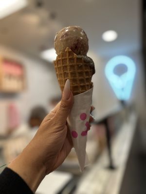 Sorry Not Sorry Creamery - Flamingo by null