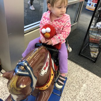 Hy-Vee - Cowgirl - Grocery Near Me - Mission, Kansas