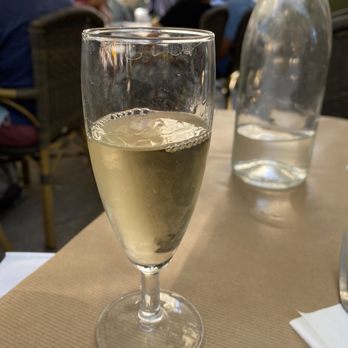 Opéra Café - Local mascot - Cafes Near Me - Avignon, 84 Opéra Café - Local mascot - Cafes Near Me - Avignon, 84
