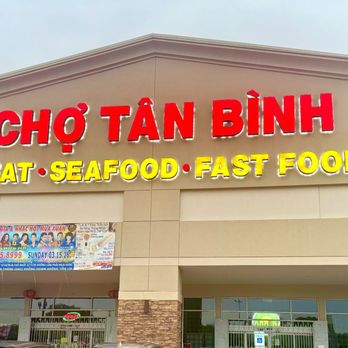 Tan Binh Market - Front of store - International Grocery Near Me - Houston, Texas