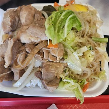 Jeff's Cuisine - Chicken adobo plate - Filipino Near Me - Atwater, California Jeff's Cuisine - Chicken adobo plate - Filipino Near Me - Atwater, California