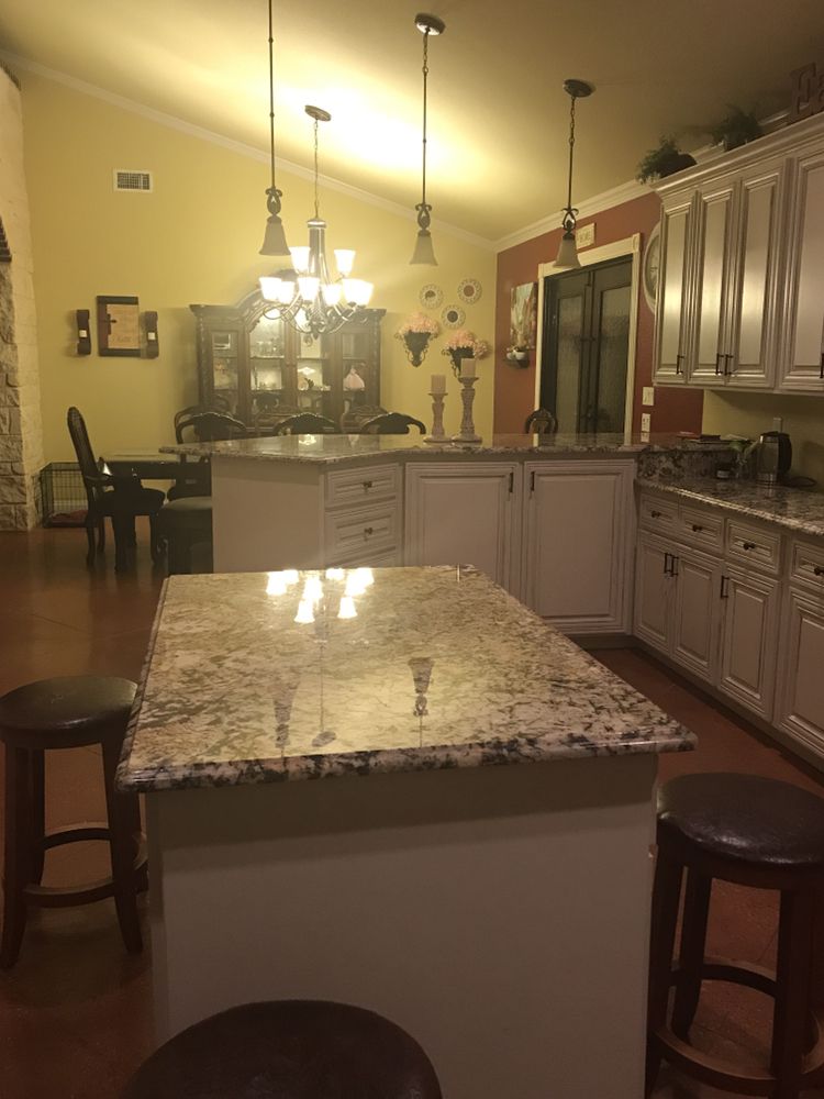 Slide of Extreme Roofing & Construction