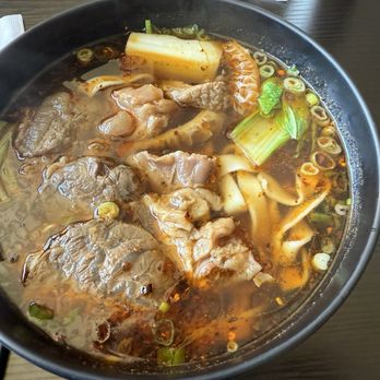 Old Taro - Spicy combination beef noodle soup - Taiwanese Near Me - Fremont, California