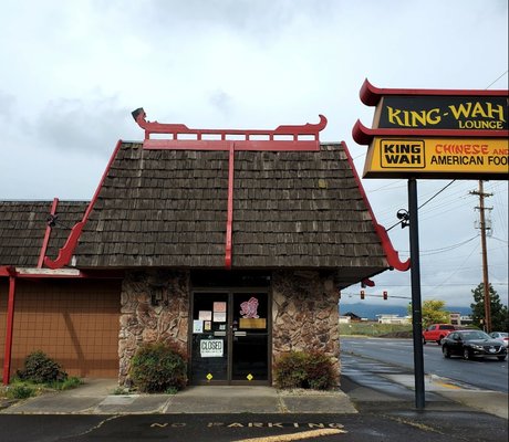 King Wah Restaurant & Lounge