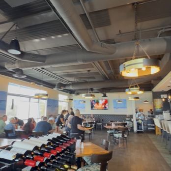 Tradewinds Cafe & Bar - Inside - Breakfast & Brunch Near Me - Oxnard, California