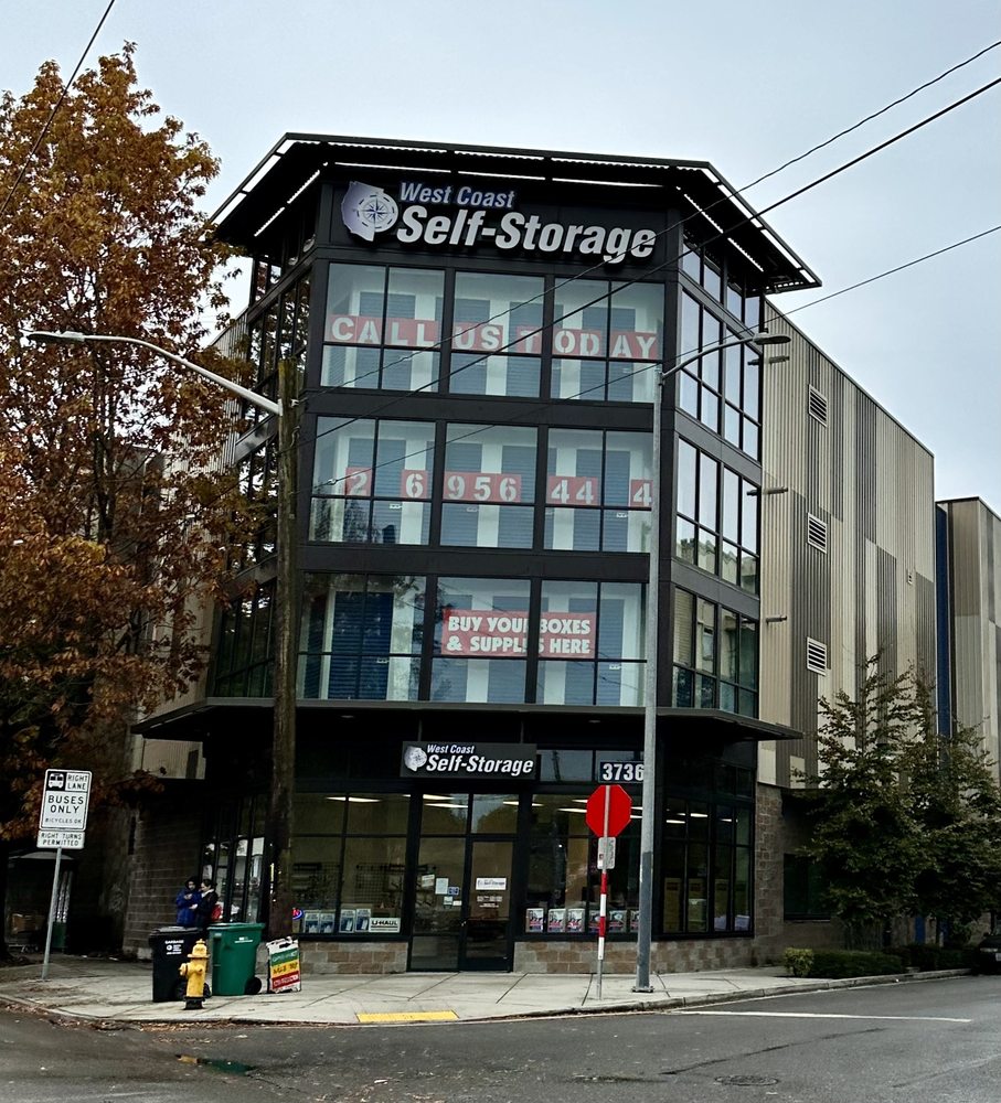 WEST COAST SELFSTORAGE COLUMBIA CITY Updated April 2024 15 Photos