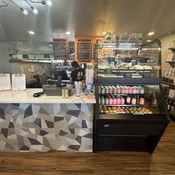 Swell Coffee - Coffee area