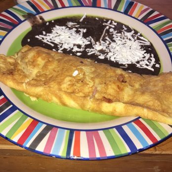 Barbacoa de la Tulum - Omelete de Jamon y Queso - Diners Near Me - Cancún, ROO Barbacoa de la Tulum - Omelete de Jamon y Queso - Diners Near Me - Cancún, ROO