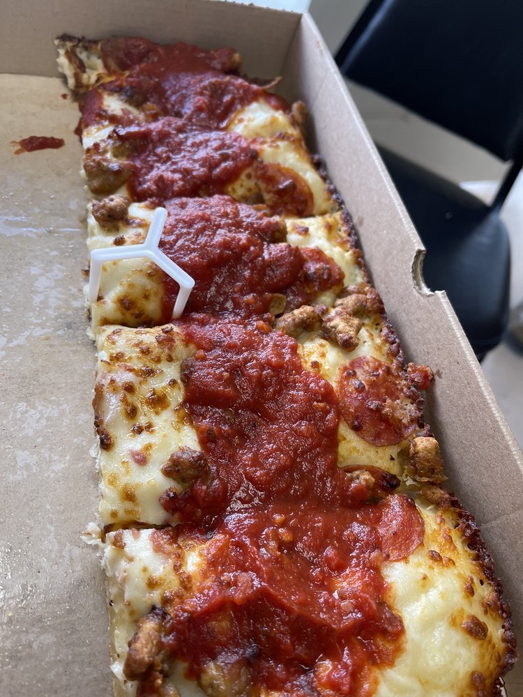 PIZZA HUT Updated July 2024 21 Reviews 1015 Highway 15 N, Laurel