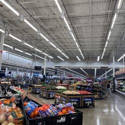 Walmart Supercenter - Interior