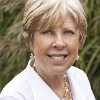 Bonnie Larson - Real Estate Agents Near Me - Winnetka, Illinois Bonnie Larson - Real Estate Agents Near Me - Winnetka, Illinois