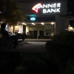 Banner Bank 14 Reviews Banks Credit Unions 201 Park Ln