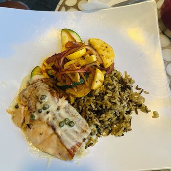 Glen Ivy Hot Springs - Salmon capers, wild rice, and mixed veggie medley - Hot Springs Near Me - Temescal Valley, California