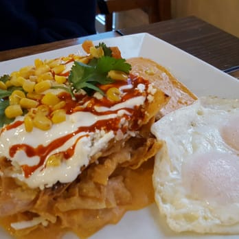 Los Chilaquiles - Chilaquiles de elote - Mexican Near Me - Tijuana, BCN