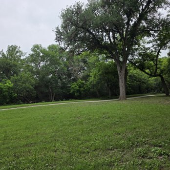 Covington Park - Trail - Hiking Near Me - San Antonio, Texas Covington Park - Trail - Hiking Near Me - San Antonio, Texas