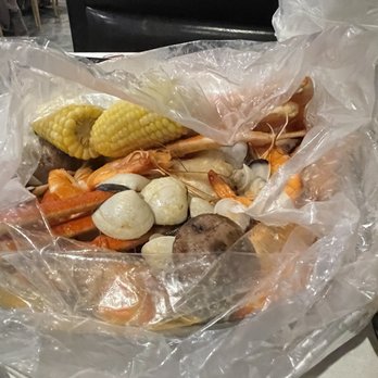 Crab Du Jour - Newark - Seafood mix , Snow Crab Legs, shrimp, mussels, - Seafood Near Me - Newark, Delaware Crab Du Jour - Newark - Seafood mix , Snow Crab Legs, shrimp, mussels, - Seafood Near Me - Newark, Delaware