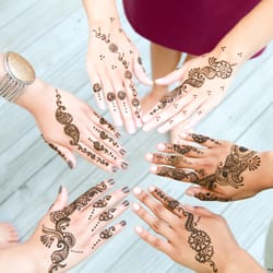 Henna Cafe