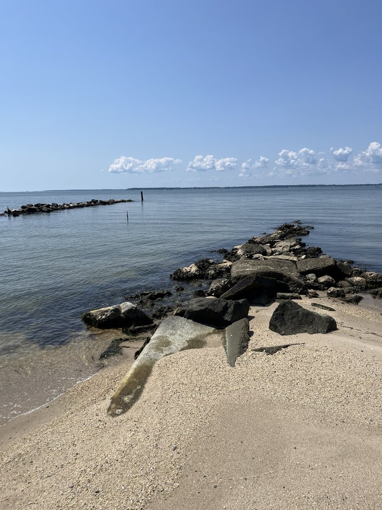 Windmill Point beach