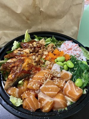 45th Stop N Shop & Poke Bar by null