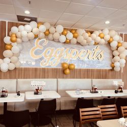 Eggsperts Cafe - Dining Area