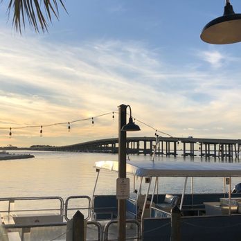 Harry T's - Amazing view in December - Seafood Near Me - Destin, Florida Harry T's - Amazing view in December - Seafood Near Me - Destin, Florida