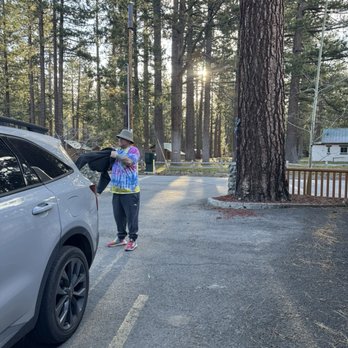 Fireside Lodge - Parking right next to our room - Hotels Near Me - South Lake Tahoe, California Fireside Lodge - Parking right next to our room - Hotels Near Me - South Lake Tahoe, California