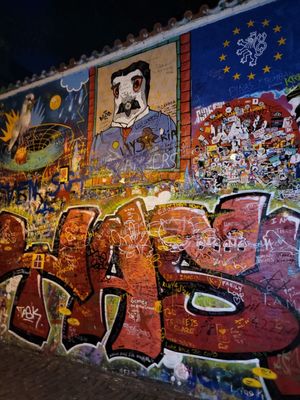 Lennon Wall by null