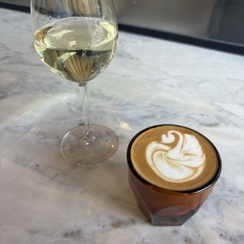 Vibe Coffee and Wine - Cortado & Chasing Venus Sauv. Blanc. - Coffee & Tea Near Me - Denver, Colorado Vibe Coffee and Wine - Cortado & Chasing Venus Sauv. Blanc. - Coffee & Tea Near Me - Denver, Colorado