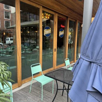 Besaw's - Patio - Breakfast & Brunch Near Me - Portland, Oregon Besaw's - Patio - Breakfast & Brunch Near Me - Portland, Oregon