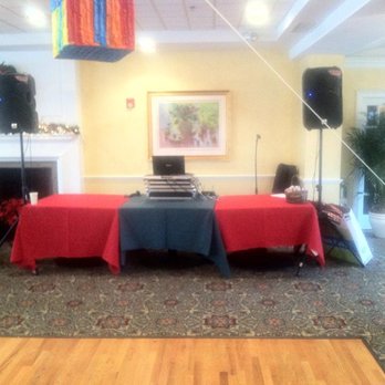 Spin'n Tunes - DJs Near Me Spin'n Tunes - DJs Near Me