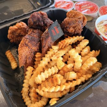 Hattie B's Hot Chicken - Damn hot Whole Wings Plate with Pimento Mac & Cheese, Sweet & Tangy Coleslaw, Crinkle-Cut French Fries and multiple sauces - Chicken Wings Near Me - Nashville, Tennessee Hattie B's Hot Chicken - Damn hot Whole Wings Plate with Pimento Mac & Cheese, Sweet & Tangy Coleslaw, Crinkle-Cut French Fries and multiple sauces - Chicken Wings Near Me - Nashville, Tennessee