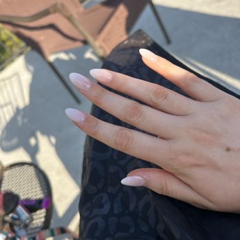 Twinkle Nails & Spa 2 - Pink & white ombré gel x instead - Waxing Near Me - San Diego, California Twinkle Nails & Spa 2 - Pink & white ombré gel x instead - Waxing Near Me - San Diego, California