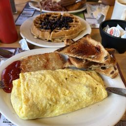 Hash omelette. It was so big I couldn't eat it all. Hash omelette. It was so big I couldn't eat it all.