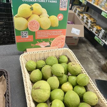 Specialty Produce - Guava - Fruits & Veggies Near Me - San Diego, California Specialty Produce - Guava - Fruits & Veggies Near Me - San Diego, California