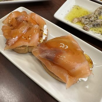 Quimet & Quimet - Tapas Bars Near Me - Barcelona, B
