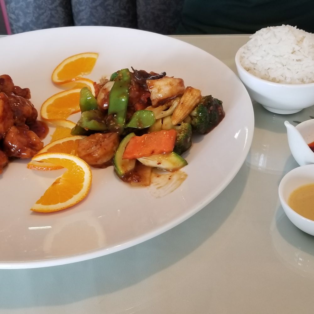 Asian Place - Dragon & Phoenix - Chinese Near Me - Fort Mitchell, Kentucky Asian Place - Dragon & Phoenix - Chinese Near Me - Fort Mitchell, Kentucky