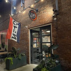 UVA Pizza - Entrance
